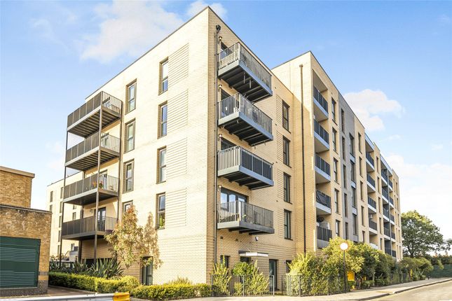 Flat 34, Halley House, 32, Westmoreland Road, London photo 4