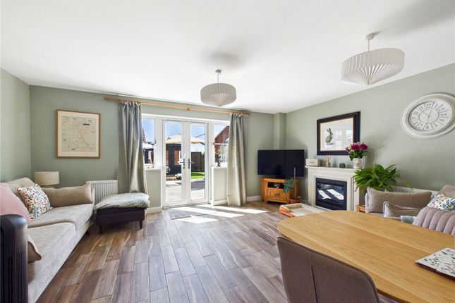 7, Millers Way, Ipswich photo 3
