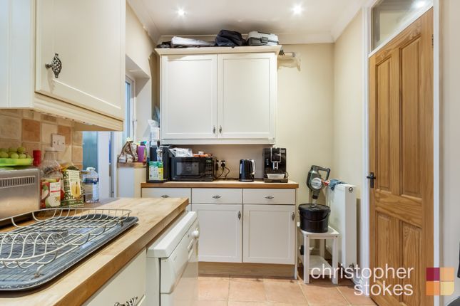 10 Dewhurst Road, Cheshunt, Hertfordshire photo 4