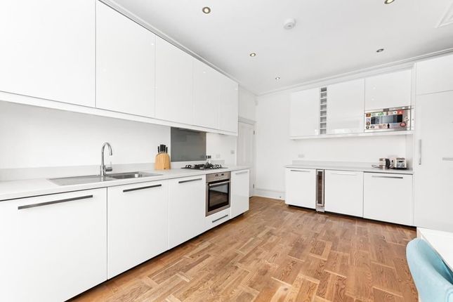 Flat for sale in Farquhar Road, Crystal Palace, London
