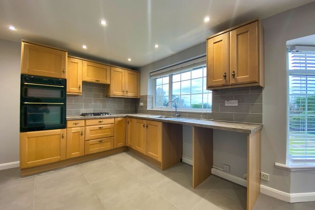 Park View, Uckfield photo 3