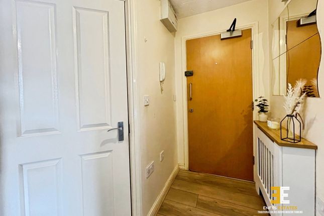 129, Cysgod Y Bryn, Colwyn Bay photo 4