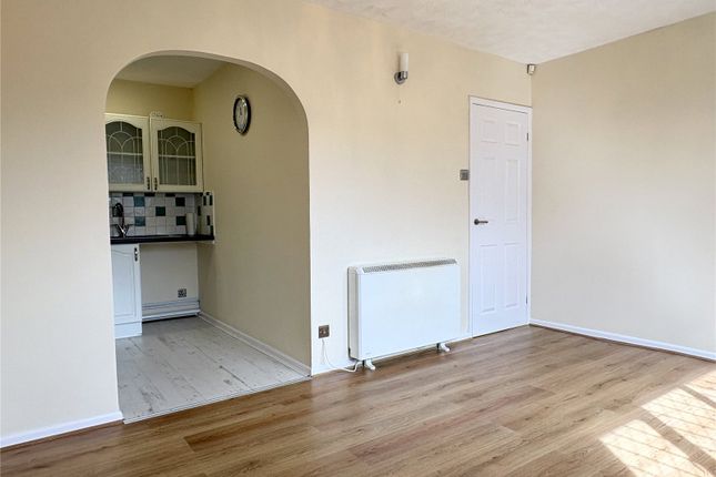 Apartment 10,, The Ridgedales, Moorside photo 3