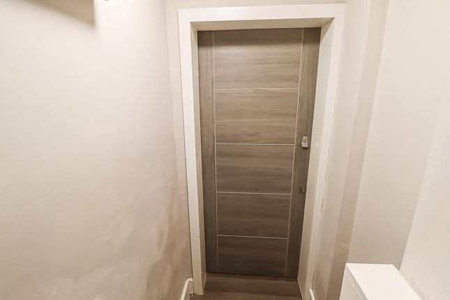 39, Clarence Street, Southend-on-Sea photo 4