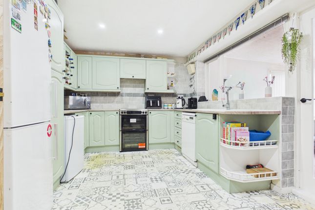 24, Haywood Road, Birmingham photo 3