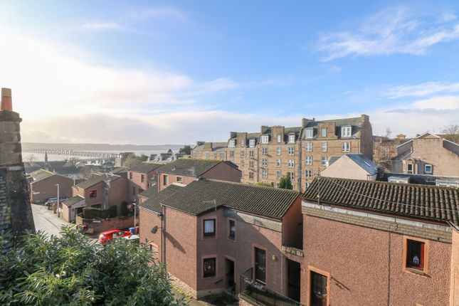 Flat to rent in Patons Lane, West End, Dundee