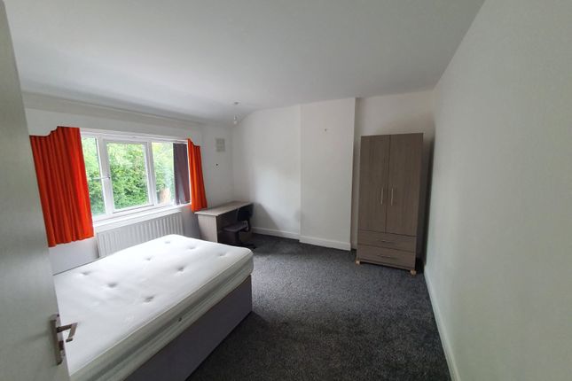 Richmond Avenue, Leeds photo 4