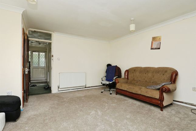 31, Heathgate, Norwich photo 2
