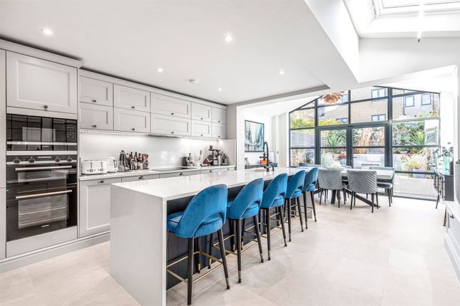 Thumbnail Terraced house for sale in Sugden Road, London