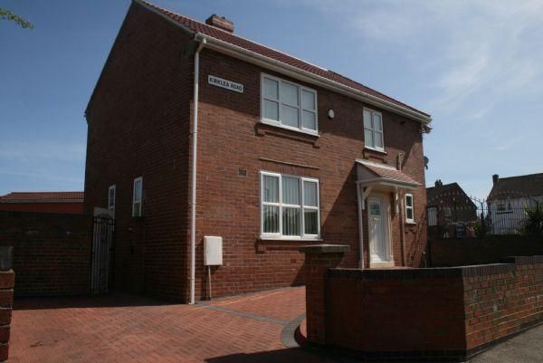 Thumbnail Semi-detached house to rent in Kirklea Road, Houghton Le Spring