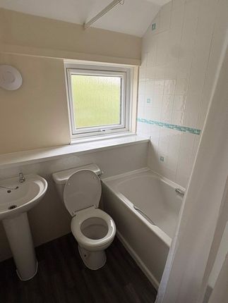 22, Spencer Court, Shifnal photo 2