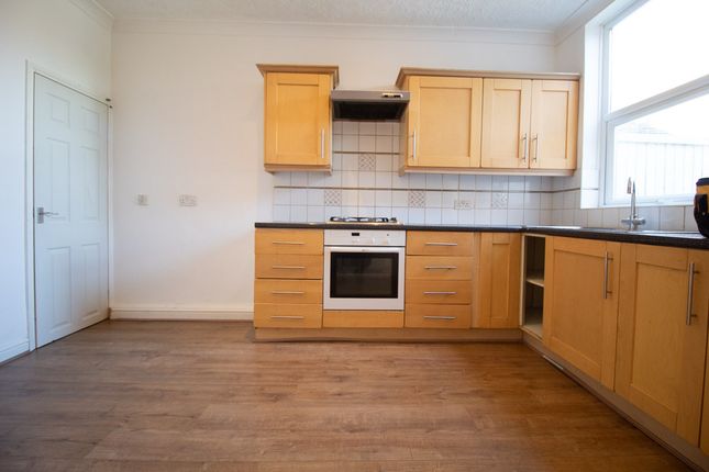 Terraced house to rent in Bathley Street, Nottingham