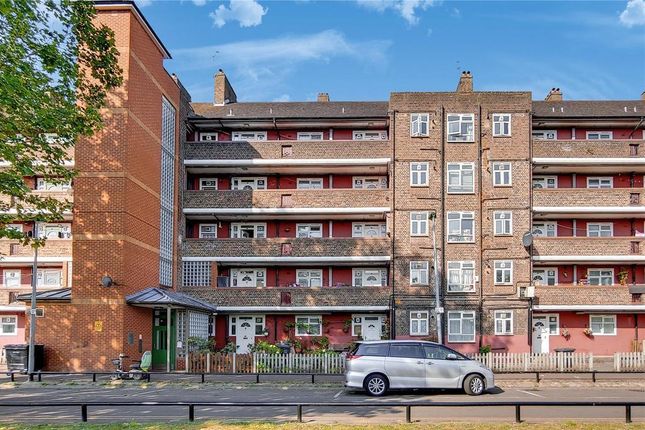 Thumbnail Property to rent in Homerton Road, London