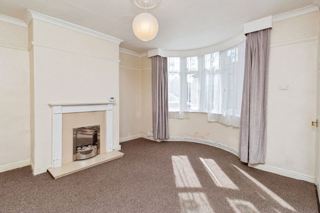 7, Clare Road, Staffordshire photo 2