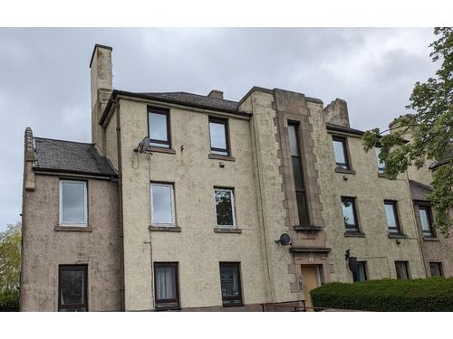 Thumbnail Flat to rent in Craigentinny Road, Edinburgh