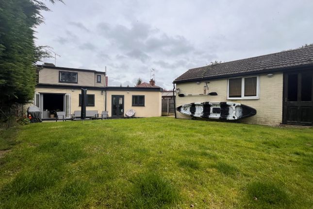 Semi-detached house for sale in Central Close, Daws Heath, Hadleigh, Essex