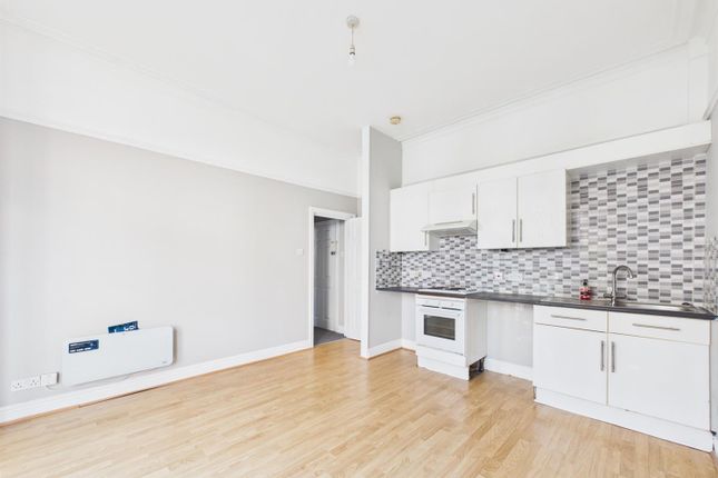 Flat 1, 10, Cumberland Road, Wirral photo 5