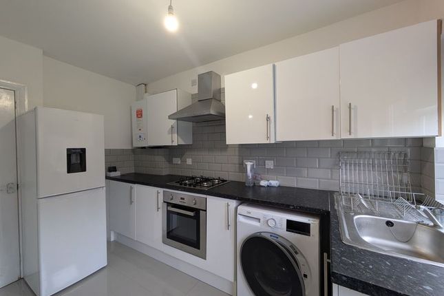 37, Clifton Boulevard, Nottingham photo 2