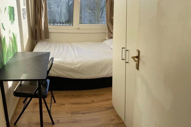 86 Sherfield gardens, London photo 3