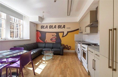 Tite Hall, Huddersfield photo 2