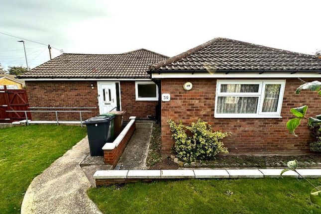 Thumbnail Semi-detached bungalow for sale in Ripley Road, L&amp;D Borders, Luton, Bedfordshire