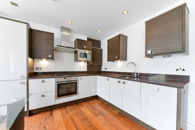 Flat 4, 41, Grafton Way, London photo 4