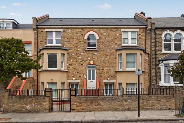 Flat 5, 7 Grenville Road, London photo 2