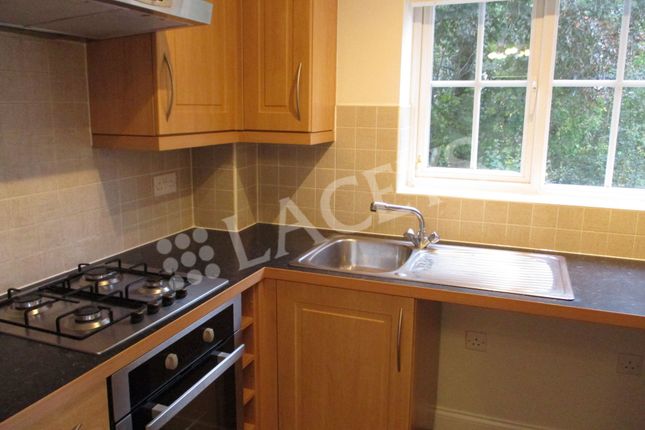 5 Galahad Close, Yeovil photo 2