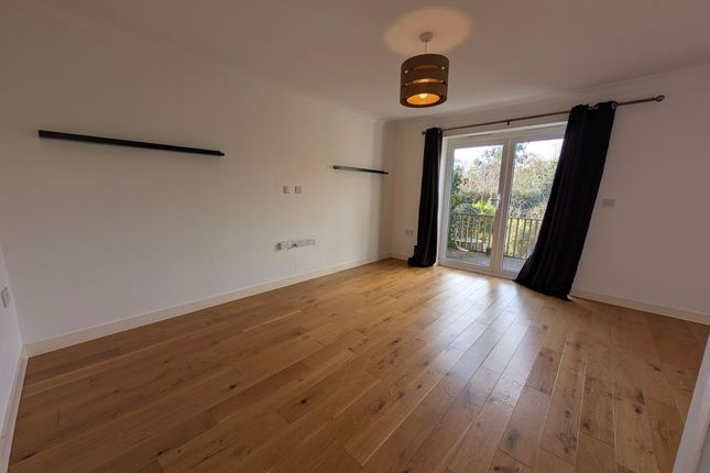 7 Abbey Road, Leiston photo 3
