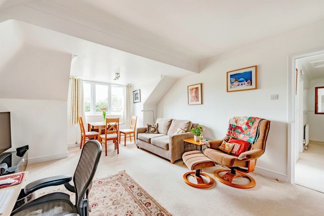 Flat for sale in Albury Road, Merstham, Redhill