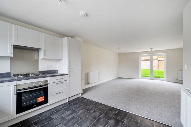 14, Platform Rise, South Elmsall, Pontefract photo 3