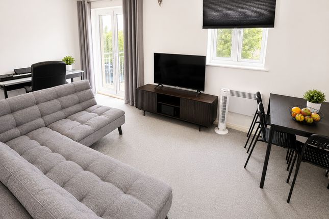 22 Hardie's Point, Colchester, Essex photo 2