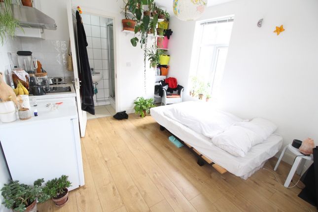 Thumbnail Studio to rent in Homerton High Street, Homerton