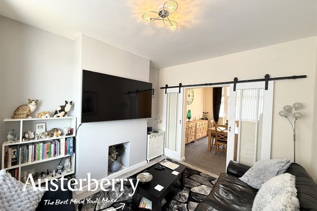 30, Highfield Avenue, Stoke-On-Trent photo 5