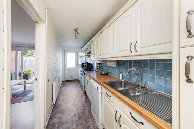 5 Stockey End, Abingdon photo 3