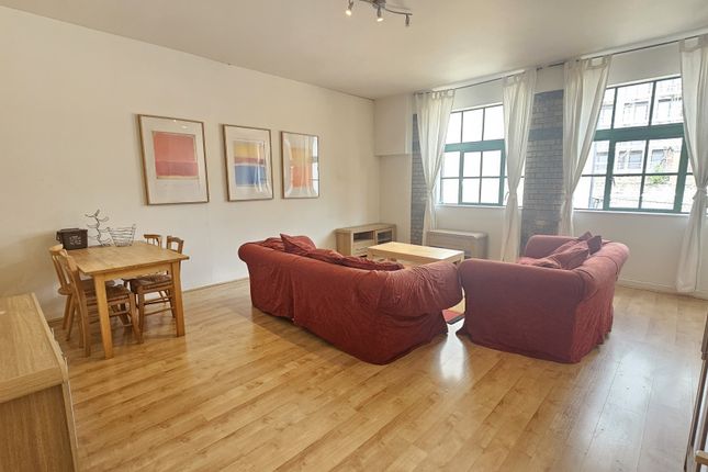 Flat 16, Bristol photo 3