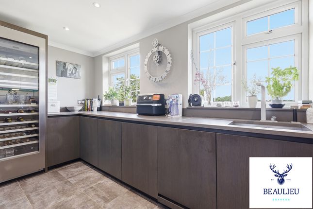 75a, Palmerston Road, Buckhurst Hill photo 4