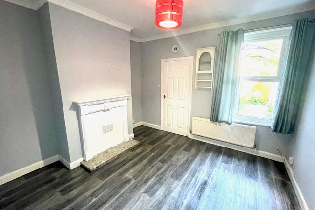145, Rutland Street, Grimsby photo 3