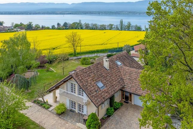 Thumbnail Villa for sale in Chens Sur Leman, Evian / Lake Geneva, French Alps / Lakes
