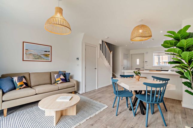 2-bed house on 6 Haylake Crescent, Peterborough, £1,245/mo