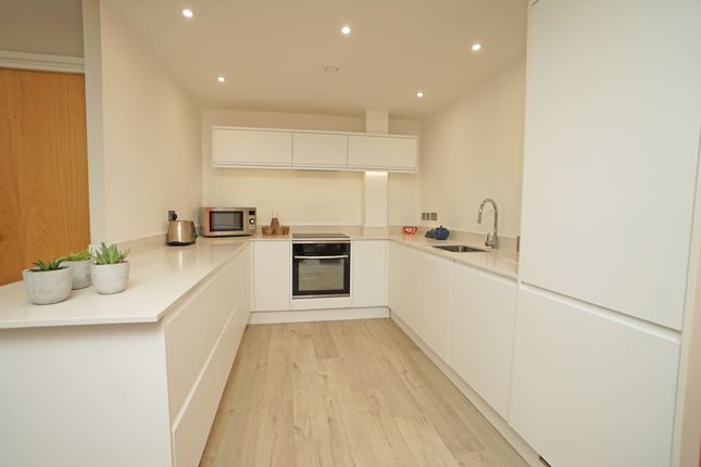 11 Oyster Quay, Port Way, Portsmouth photo 3