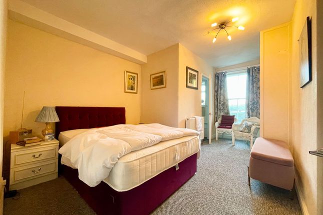 Garden Flat, 4 Ramshill Road, Scarborough photo 4