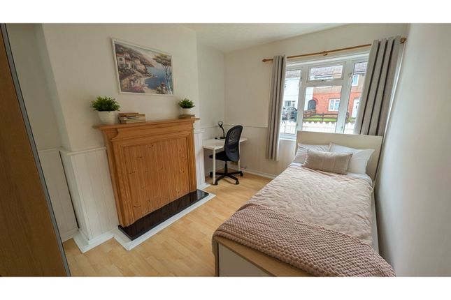 43, Freeburn Causeway, Coventry photo 4