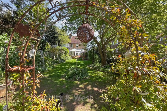 4-bed semi-detached on 27, Grand Avenue, Worthing, £750,000