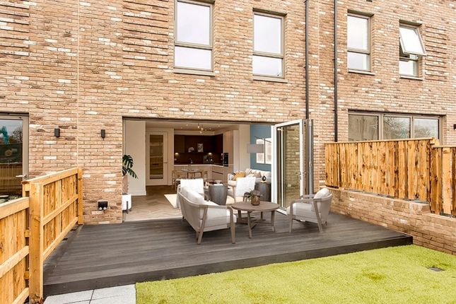 Mews house for sale in "Austin - Mid Terrace" at Jordanhill Drive, Off Southbrae Drive, Jordanhill, 1Pp
