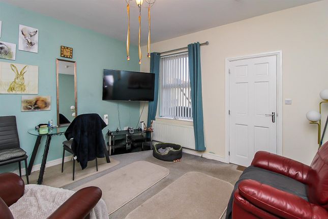 13, Queen Street, Normanton photo 4