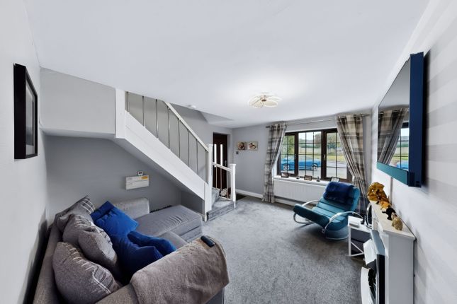 50 Collingwood Way, Bolton photo 2