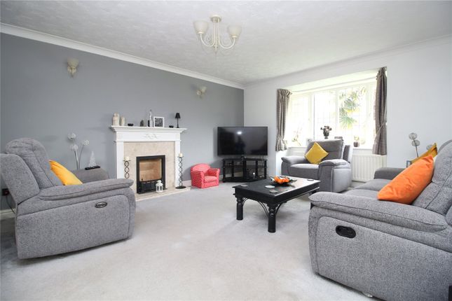 29, Velvet Lawn Road, New Milton photo 3