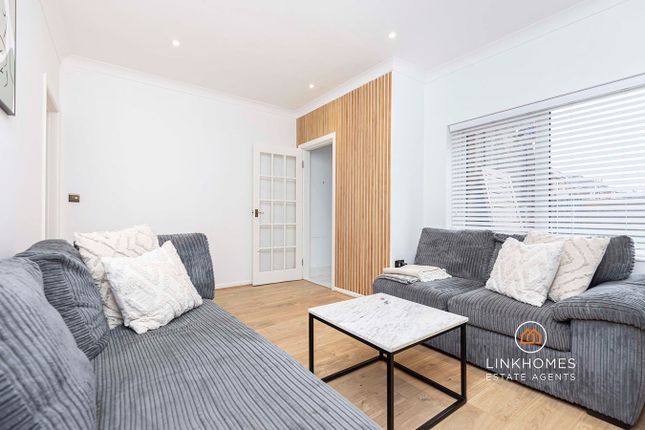 Flat for sale in St Leonards Road, Charminster, Bournemouth