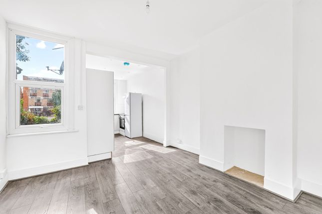 15A, Pretoria Road, London photo 4